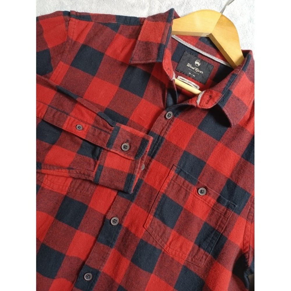 Wind River Flannel Shirt Mens M Red Black Buffalo Plaid Modern Fit Lumberjack